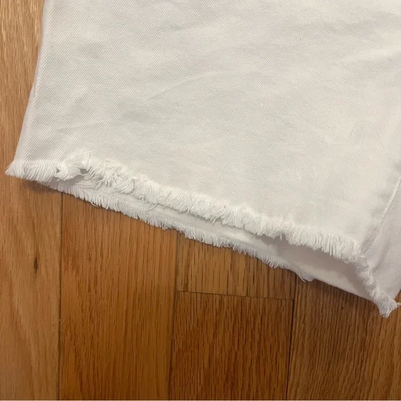 H&M Women's White Denim Shorts - Picture 3 of 6